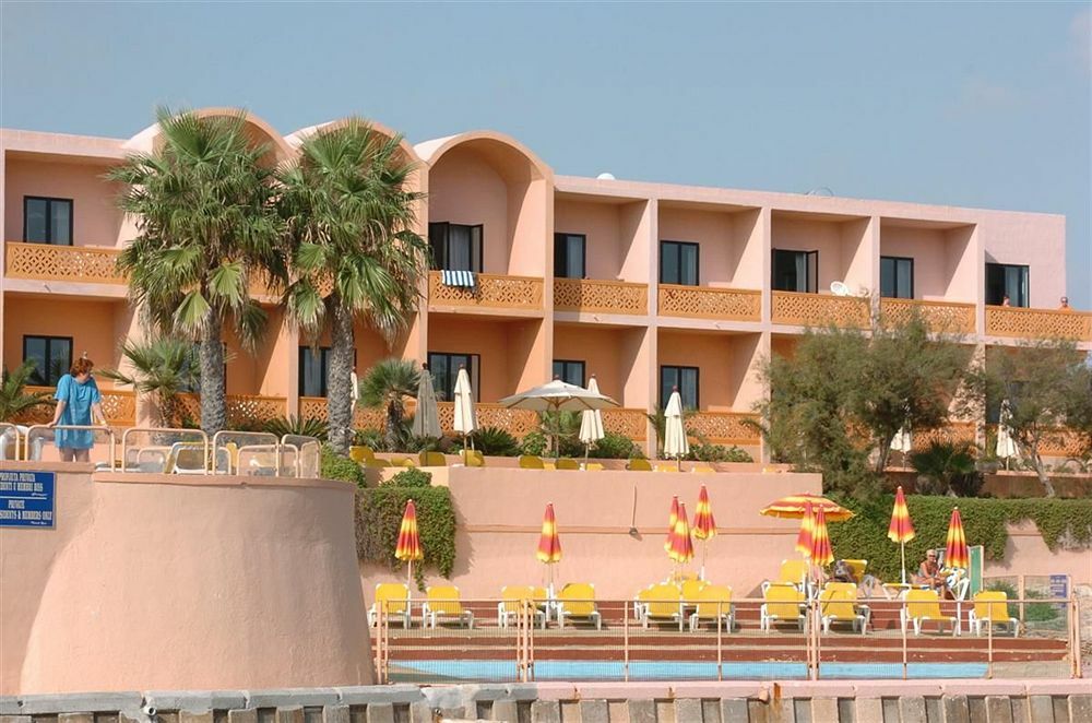 Comino Hotel Eksteriør bilde